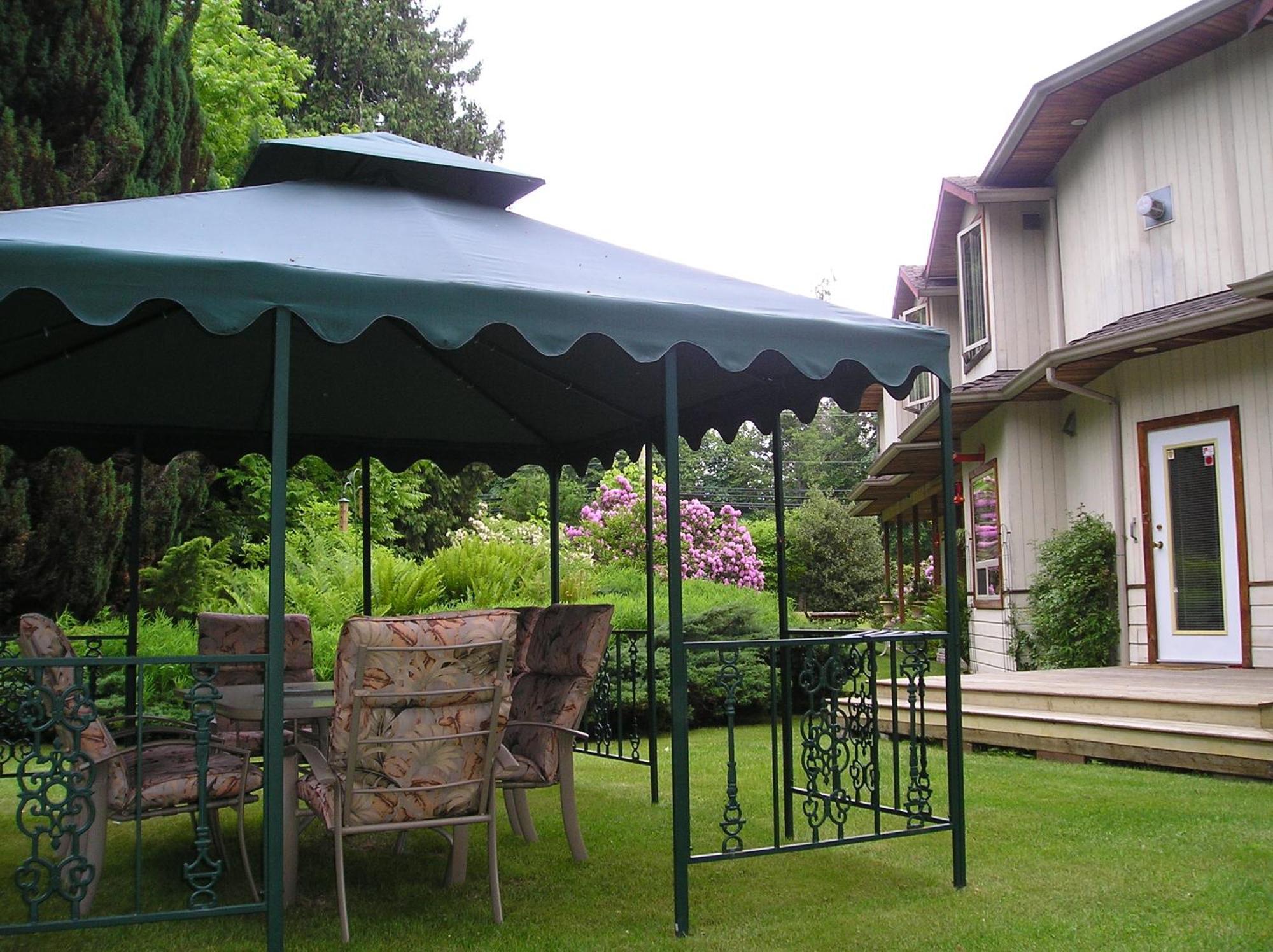 Cedar Wood Lodge Bed & Breakfast Inn Port Alberni Dış mekan fotoğraf